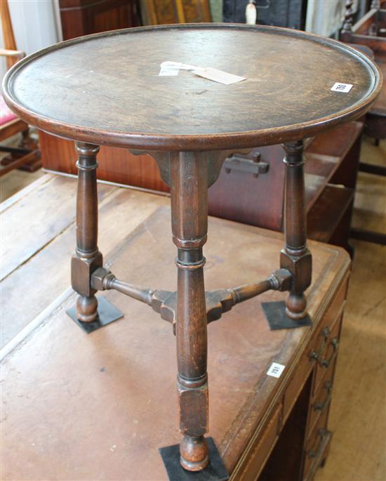 Oak dish-top occcasional circular table